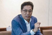 Tan Sri Azam Baki ketika bercakap pada sidang media selepas Majlis Menandatangani Nota Kerjasama antara Jabatan Wilayah Persekutuan dan SPRM di Menara Seri Wilayah hari ini. Foto Bernama