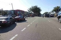 Seorang pekerja kilang yang perjalanan pulang ke rumah selepas menghantar isteri ke tempat kerja di Tengkera, maut selepas motosikal ditunggangi gagal mengelak sebuah kereta yang mengubah haluan secara mengejut dalam kemalangan di Lebuh AMJ Semabok Perdana, pada Selasa.