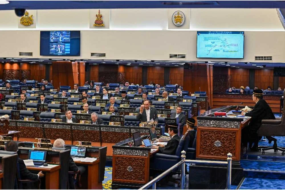 Sesi Penerangan Khas Parlimen melibatkan isu Jajaran Sempadan Malaysia-Indonesia oleh Perdana Menteri