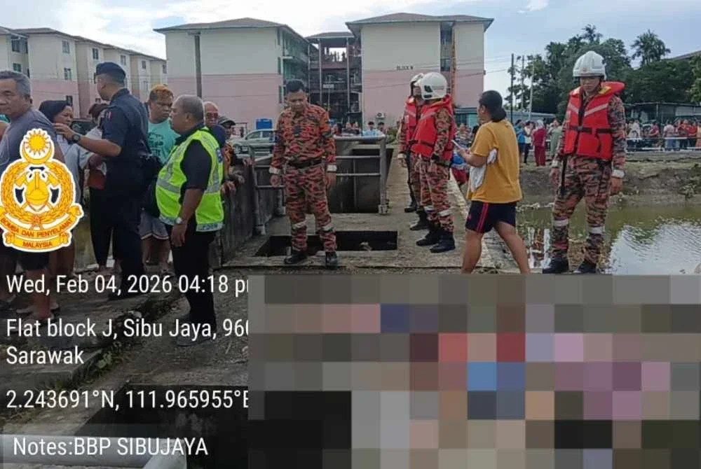 Mangsa terdiri daripada dua kanak-kanak perempuan dan seorang kanak-kanak lelaki.