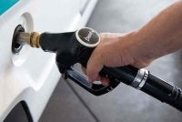 Harga runcit diesel di Semenanjung meningkat empat sen kepada RM2.96 seliter. Gambar hiasan 