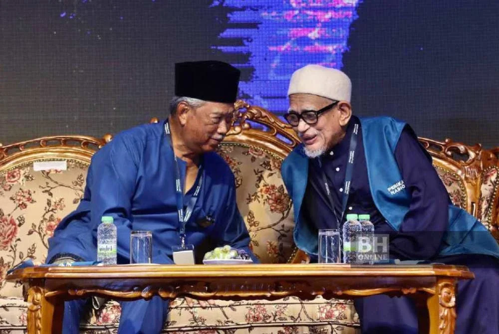Muhyiddin dan Abdul Hadi.