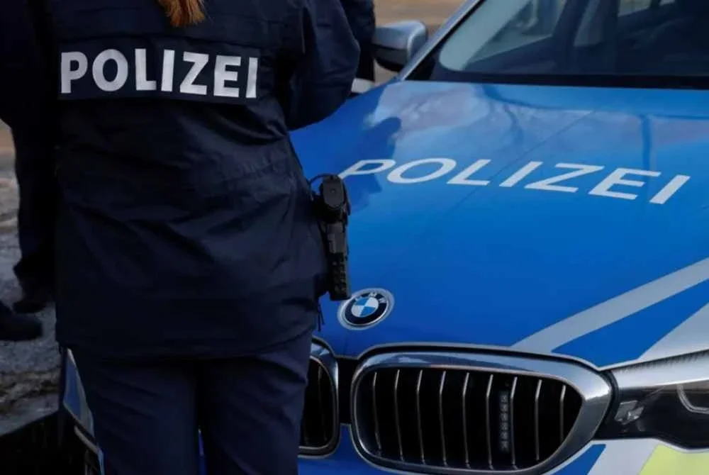 Pihak berkuasa Jerman menahan seorang lelaki berusia 41 tahun berhubung kematian pasangannya selepas kedua-dua tangan mangsa yang terputus ditemukan di lebuh raya. Foto AFP