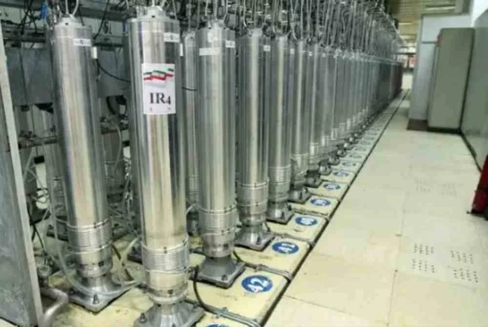 Perbincangan pertama tersebut memfokuskan program nuklear Teheran yang ditakuti Barat. 