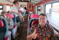 Kagan berkongsi pengalaman menaiki ETS dan memuji sistem pengangkutan serta keindahan Malaysia menjelang persaraannya.