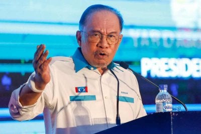 Anwar berucap pada Konvensyen PKR Selangor 2026 di Pusat Konvensyen MPAJ pada Sabtu. Foto Bernama