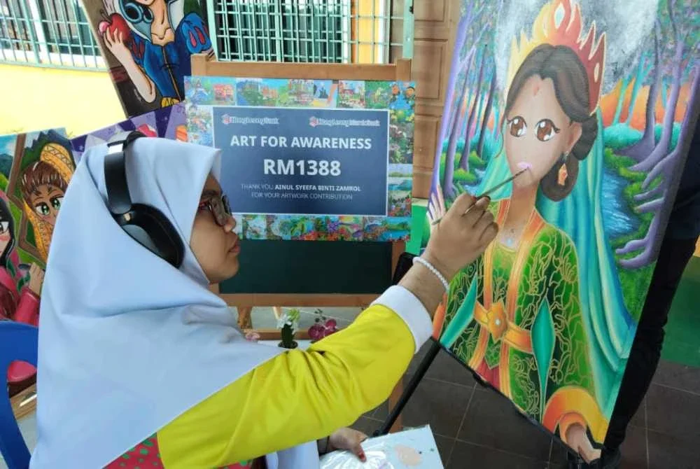 Ainul Syeefa gemar melukis watak puteri dalam cerita dongeng seperti Puteri Gunung Ledang, Puteri Santubong dan Mahsuri.