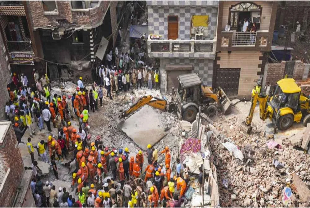 Dua maut manakala 13 lagi cedera dalam insiden bangunan runtuh di Kota, di negeri Rajasthan, barat India pada Sabtu - Foto: Agensi