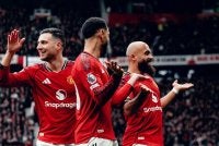 Bryan Mbuemo (kanan) meledak gol pertama United ketika The Red Devils melayan kunjungan Tottenham Hotspur di Old Trafford. Foto: Agensi