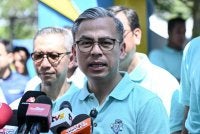 Fahmi ketika sidang media selepas merasmikan Hari Keselamatan Internet (HKI) 2026 anjuran MCMC di Taman Tasik Titiwangsa. Foto Bernama