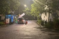 Kawasan kediaman Muhyiddin menjadi tumpuan pada Ahad.