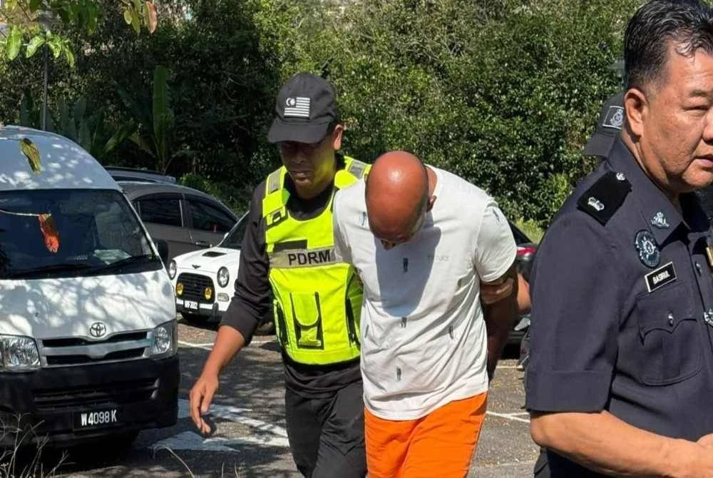 Paramaguru didakwa di Mahkamah Majistret Sepang pada Isnin atas satu pertuduhan menceroboh tanah persendirian, tahun lalu.