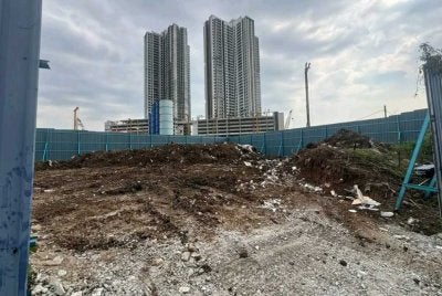 Lokasi yang didakwa bakal menjadi tapak pemindahan sebuah rumah ibadat bukan Islam ke Taman Dato’ Harun