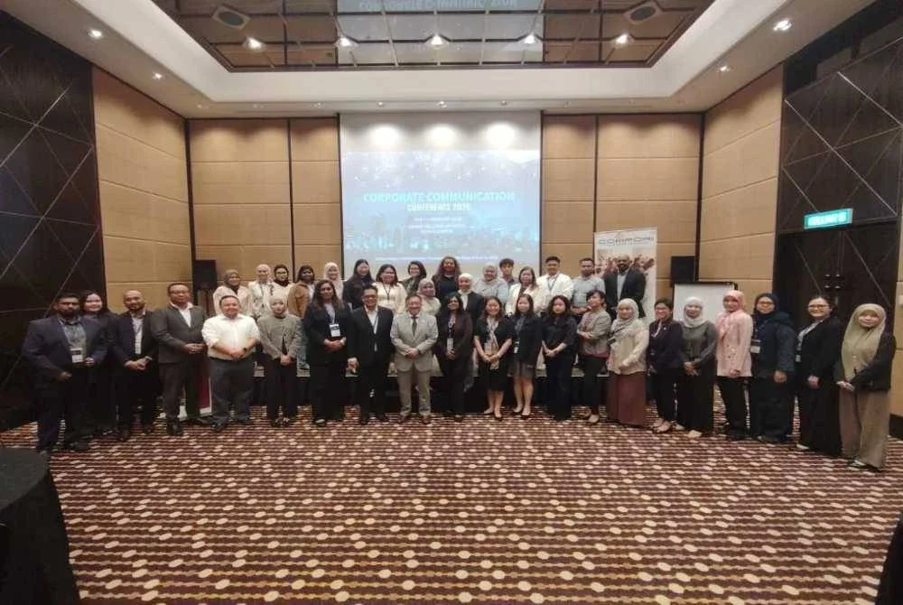 Konferens Korporat Komunikasi anjuran Comfori menghimpunkan Ketua Korporat Komunikasi daripada sektor swasta dan GLC di sebuah hotel di ibu negara pada Rabu. 