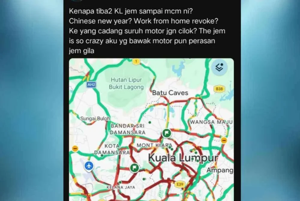 Perkongsian seorang pengguna media sosial itu memaparkan peta trafik yang menunjukkan kebanyakan laluan utama di ibu negara berada pada tahap sesak dengan aliran trafik berwarna merah.
