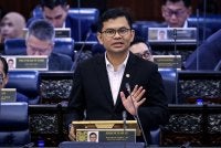 Akmal Nasrullah ketika Sesi Pertanyaan-pertanyaan Bagi Jawab Lisan pada Mesyuarat Pertama, Penggal Kelima Parlimen ke-15 Dewan Rakyat di Bangunan Parlimen pada Rabu. Foto Bernama