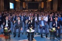 Akmal Nasrullah (depan, tengah) bersama peserta program TERAJU Aspirasi Outreach 2026.