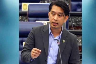 Adam Adli pada sesi pertanyaan bagi jawab lisan pada Mesyuarat Pertama, Penggal Kelima Parlimen ke-15 Dewan Rakyat di Bangunan Parlimen. Foto: Bernama