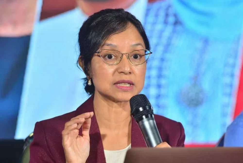 Maha bercakap dalam program anjuran Rasuah Busters, Malaysia Tanpa Rasuah bertajuk “Pengasingan Kuasa Peguam Negara dan Pendakwa Raya: Apa Harapan Rakyat?” di Karangkraf, Shah Alam pada Khamis. Foto Asril Aswandi Shukor 