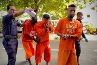 Tiga suspek disambung reman untuk siasatan lanjut.