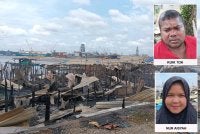 Sebanyak 30 rumah atas air di Kampung Jawa, Pasir Gudang musnah terbakar pada pagi Khamis.