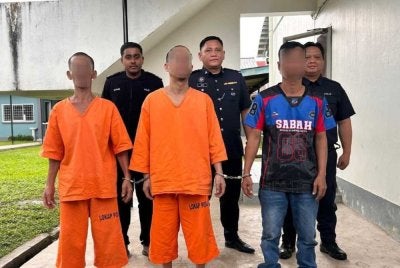 Dua lelaki dijatuhi hukuman penjara dan sebat oleh Mahkamah Sesyen Kota Marudu kerana kesalahan merogol. 