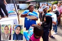 Penduduk menunggu giliran menerima agihan sumbangan pada Jelajah Kasih Ramadan IAM dan Etiqa Takaful yang diadakan di Masjid Mukim Sungai Long, Batu Melintang, Jeli pada Jumaat. Gambar kecil: Rosmaini dan Siti Mardiana