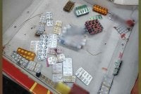 Antara jenis ubat-ubatan yang dirampas KKM pada Jumaat.