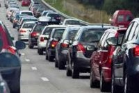 Trafik sesak melibatkan beberapa laluan utama menghala ke utara dan selatan di lebuhraya PLUS. Gambar hiasan 