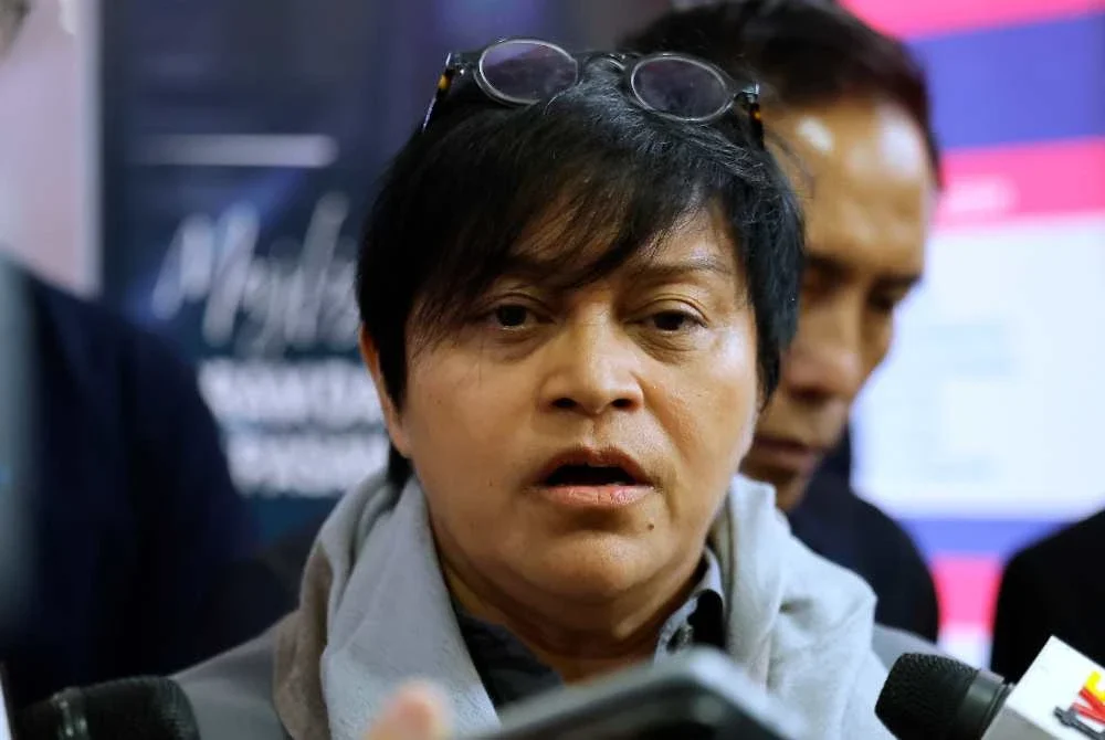 Azalina. Foto Bernama