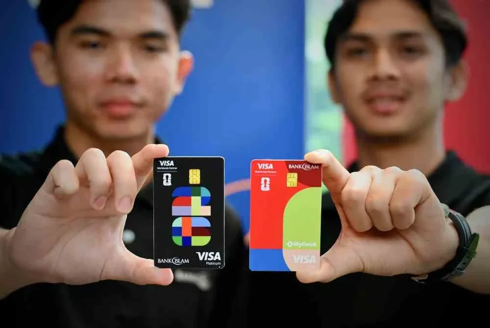 Bank Islam Malaysia Berhad (Bank Islam) menyemarakkan debaran bola sepak global dengan melancarkan Kad Debit-i dan Kad Kredit-i Bank Islam Visa FIFA World Cup 2026™ edisi terhad.