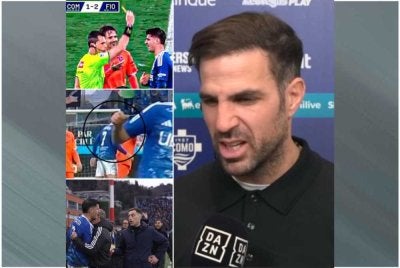 Fabregas berang dengan Morata selepas pemain yang menyertai kelab itu secara pinjaman semusim daripada AC Milan dilayangkan dua kad kuning dalam tempoh seminit selepas dimasukkan sebagai pemain gantian separuh masa kedua. FOTO: Agensi