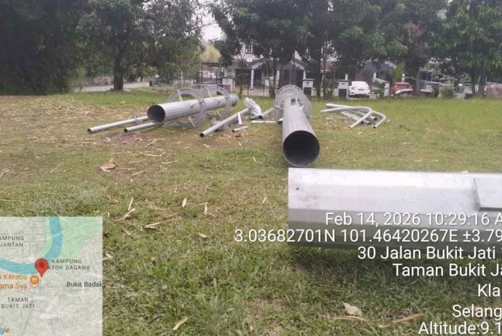 MCMC tidak menyokong sebarang pembangunan infrastruktur telekomunikasi yang dijalankan tanpa kelulusan sewajarnya.