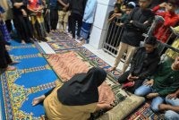 Seorang jemaah dilaporkan meninggal dunia selepas selesai menunaikan solat Isyak di Masjid Jamek Kampung Likas, Kota Kinabalu.