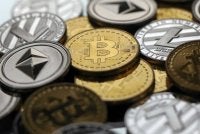 Jenayah berkaitan mata wang kripto menuntut peningkatan kepakaran teknikal serta sistem pemantauan yang lebih kukuh bagi mengelakkan ruang salah guna kuasa. - Gambar kuasa