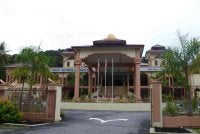 Program pada Selasa akan berlangsung di Masjid Sayyidina Ali, Bukit Katil, dengan penglibatan hampir 100 sukarelawan yang akan memasak dan mengagihkan bubur lambuk selepas solat Asar.