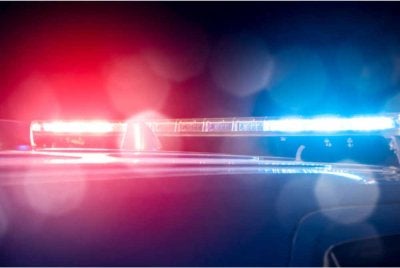 Polis sedang mengesan empat lelaki tempatan terlibat dalam kes mencuri tabung di sebuah masjid di Seksyen 7, Shah Alam pada Ahad.