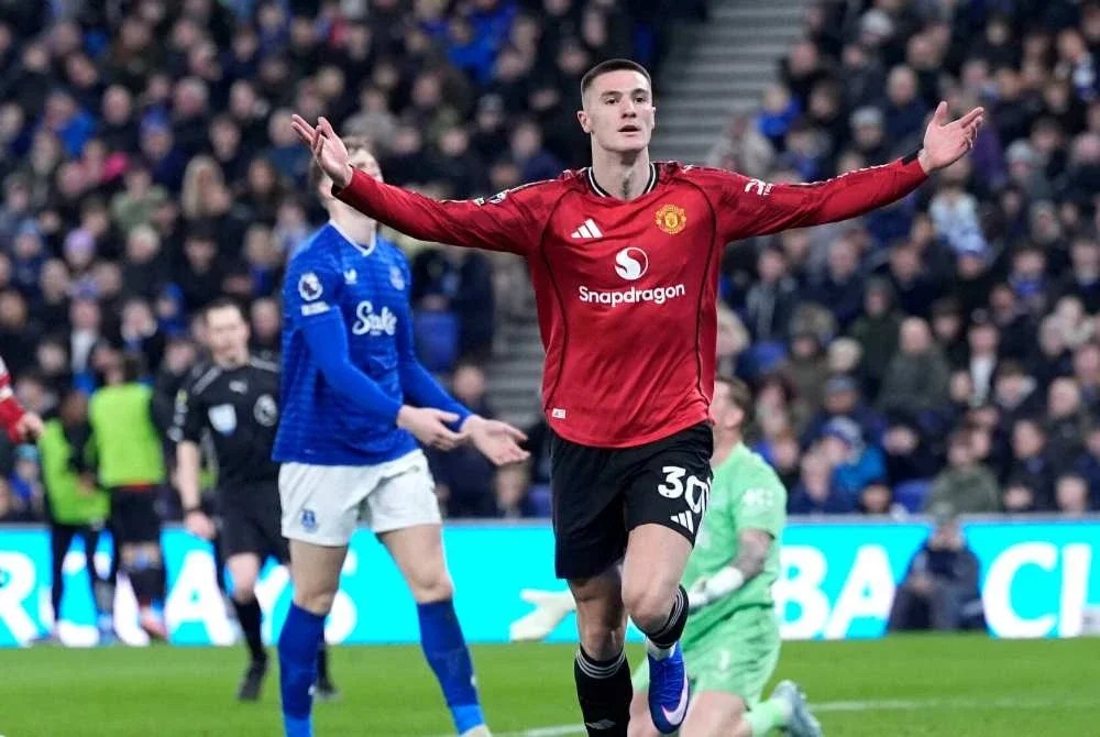 Sesko wira United ketika menewaskan Everton.