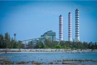 Stesen Janakuasa Sultan Salahuddin Abdul Aziz di Kapar, Klang berkapasiti 2,200 megawatt (MW) ini mempunyai keupayaan penjanaan daripada tiga bahan api – gas, minyak dan arang batu, yang menyokong operasi yang fleksibel dan berdaya harap 