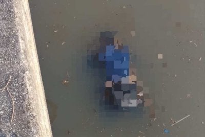 Mayat wanita ditemui terapung di sungai dalam kejadian di Alor Setar pada pagi Rabu - Foto tular