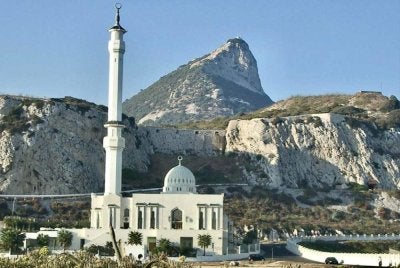 Masjid Sheikh Ibrahim Al-Ibrahim adalah masjid kedua terbesar di Amerika Latin selepas Pusat Kebudayaan Islam Raja Fahd di Buenos Aires.