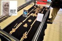 Rangka-rangka ini diekskavasi di Gua Chawan, Kelantan antara 2018 hingga 2023 oleh Profesor Madya Dr Zuliskandar Ramli dengan kerjasama Jabatan Warisan Negara. 