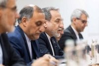 Menteri Luar Iran, Abbas Araghchi berucap dalam pertemuan dua hala antara Switzerland dan Iran sempena pusingan kedua rundingan AS-Iran di Geneva. - AFP