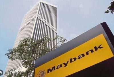 Maybank mencatatkan peningkatan 4.2 peratus dalam keuntungan bersihnya kepada RM10.51 bilion bagi tahun kewangan berakhir 31 Disember. - Foto hiasan