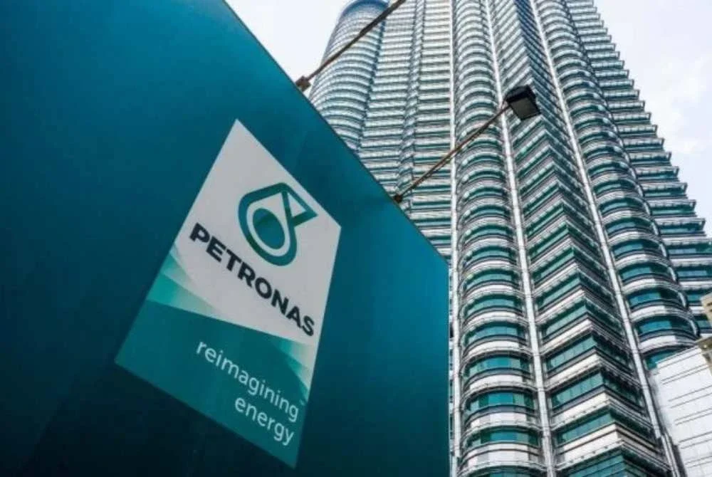 Keuntungan bersih Petroliam Nasional Bhd turun 18 peratus kepada RM45.4 bilion bagi tahun kewangan berakhir 31 Disember 2025.