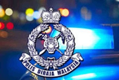 Kemalangan dipercayai berlaku apabila Perodua Bezza masuk ke laluan bertentangan mengakibatkan pemandu Proton Wira tidak dapat mengelak. Gambar hiasan 