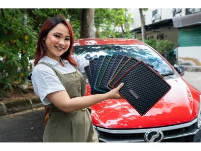 Hadir dengan 10 pilihan warna lining bagi memenuhi citarasa dan gaya dalaman kenderaan yang berbeza.