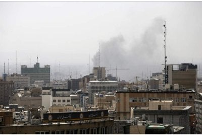 
Tentera Israel pada Ahad mengumumkan pelancaran gelombang serangan baharu yang menyasarkan beberapa lokasi di Tehran. Foto Agensi