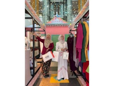 Kempen tahun ini bukan sekadar bazar bermusim, sebaliknya menjadi platform kepada lebih 20 usahawan kraf dan fesyen tempatan untuk mengetengahkan naratif budaya masing-masing.