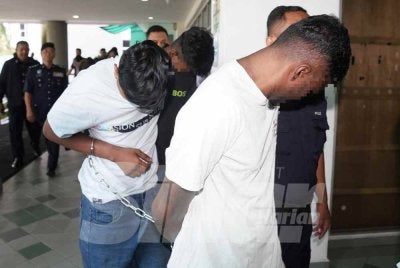 Peguam yang mewakili tiga lelaki yang tular dalam kes curi tabung masjid minggu lalu memberitahu, hukuman penjara selama enam bulan dan denda RM4,000 yang dijatuhkan Mahkamah Majistret di sini pada Selasa sebagai keterlaluan.